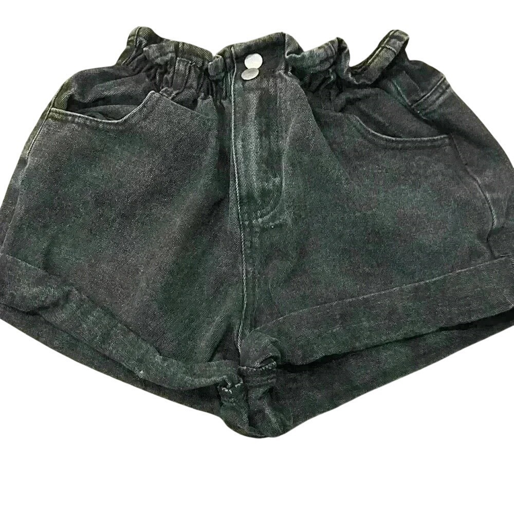 Princess Polly short